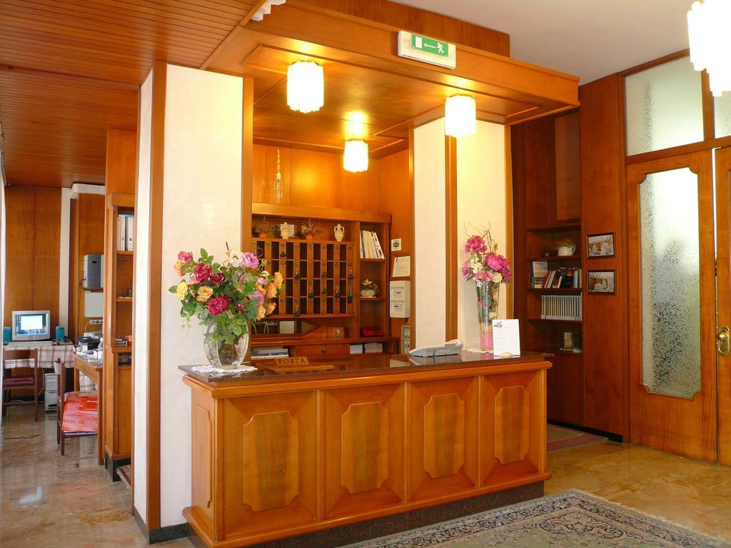 Albergo Ariston Tabiano Terme Ngoại thất bức ảnh