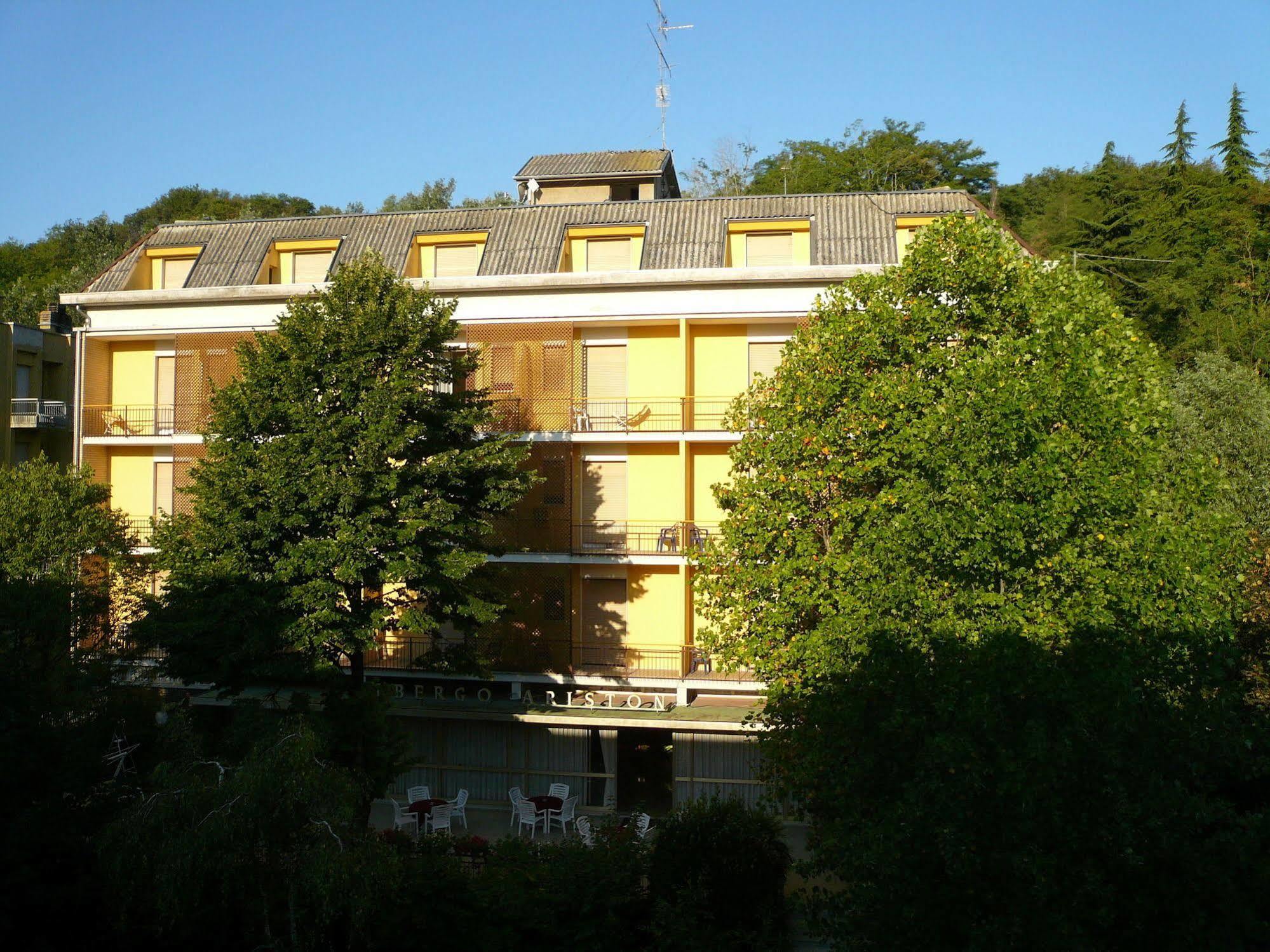 Albergo Ariston Tabiano Terme Ngoại thất bức ảnh